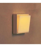 Wireless dimmable night light – Rechargeable with timer & magnet attachment