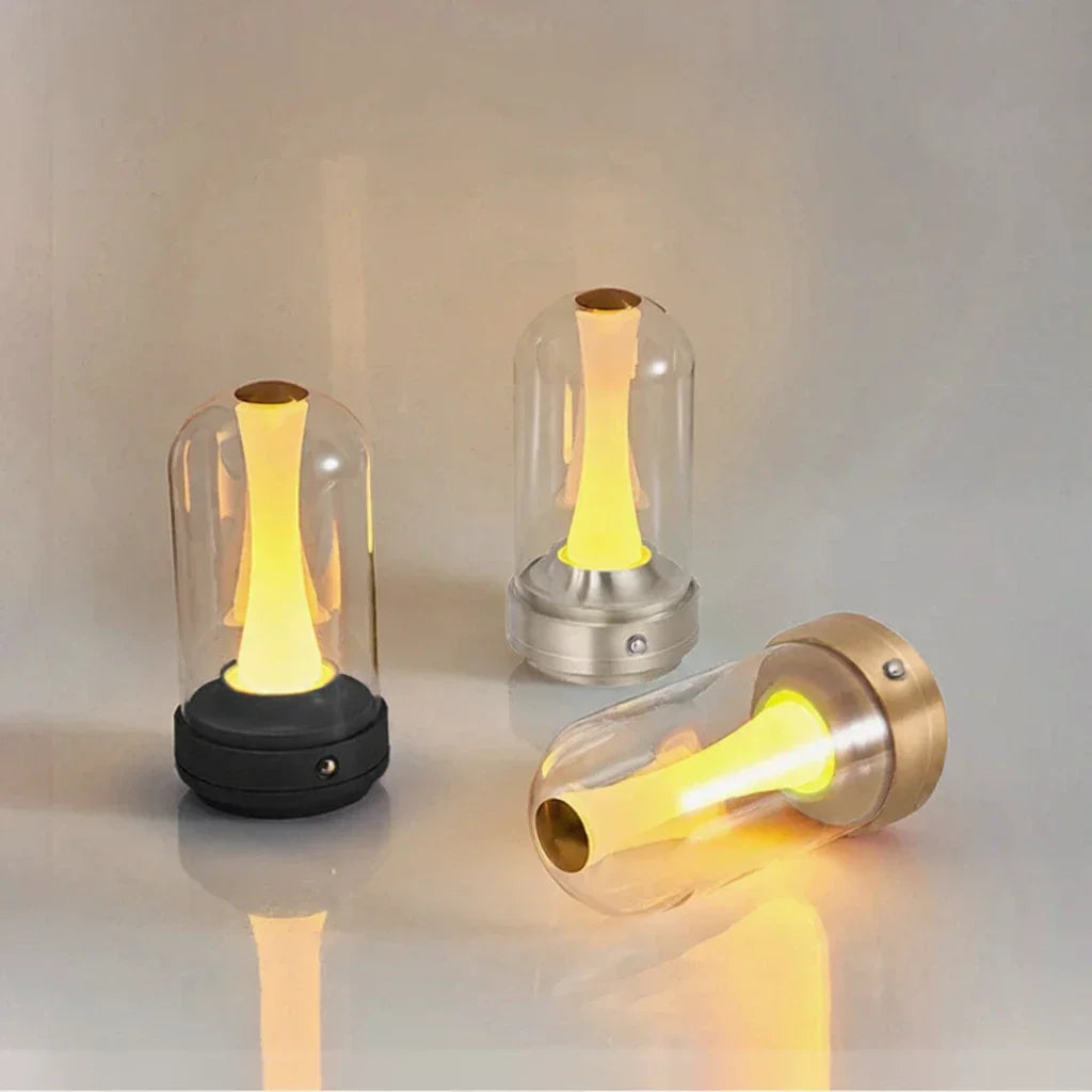 Capsule Lamp