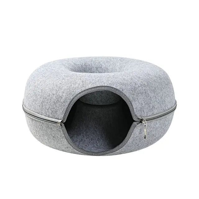 Cat tunnel bed made of wool felt – Play and retreat space