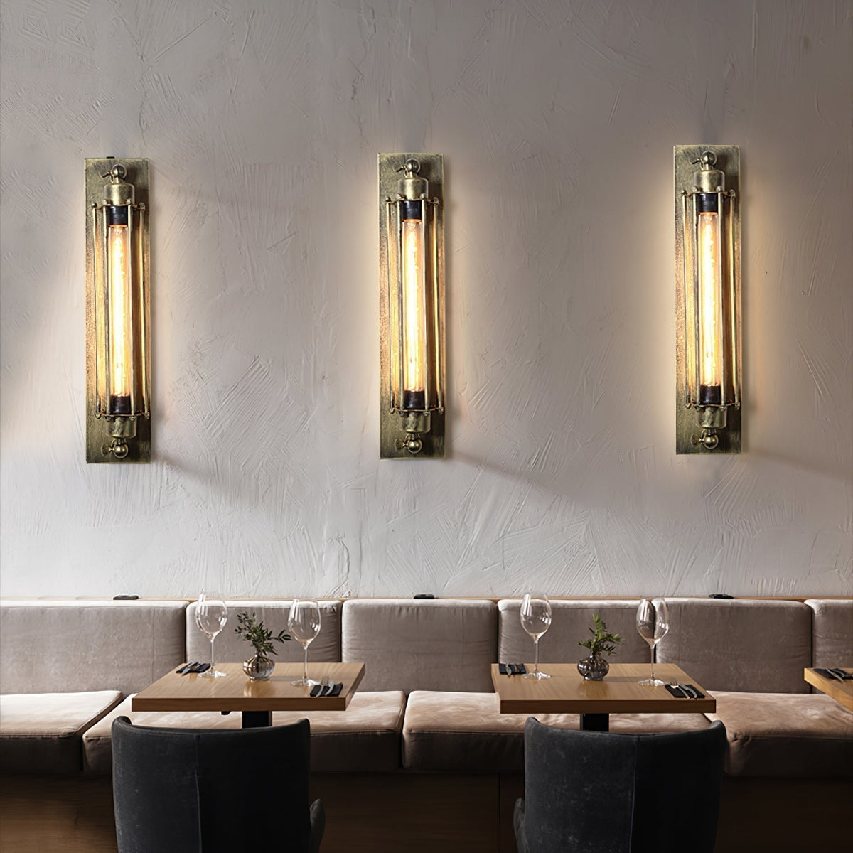 Strong Wall Lamp Loft Suitable for Every Interior