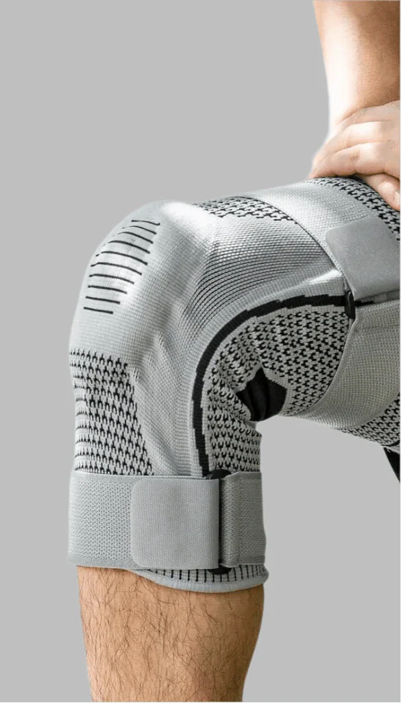 Knee support with silicone core for stability & freedom from pain | Ideal for arthritis, sport & everyday life