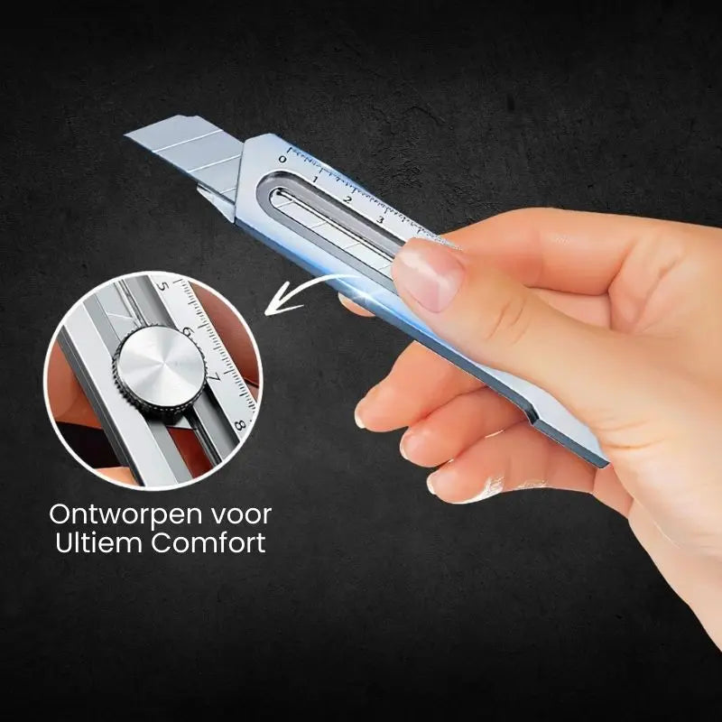 Compact Multifunction Knife