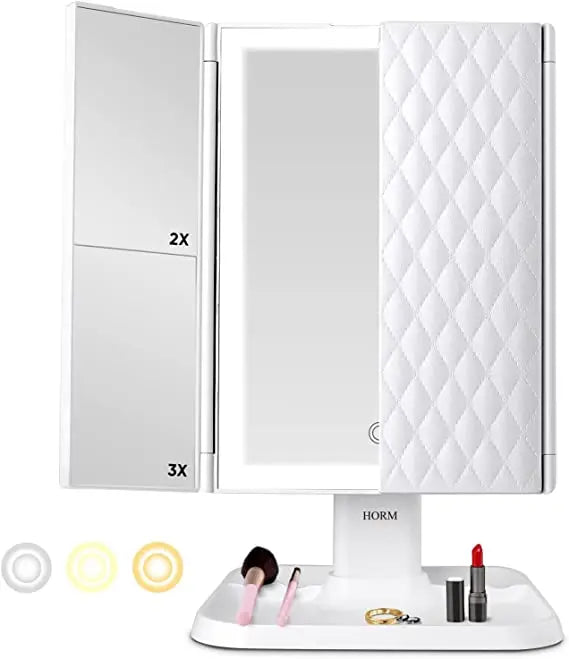 LED-Makeup mirror with adjustable lighting and magnification