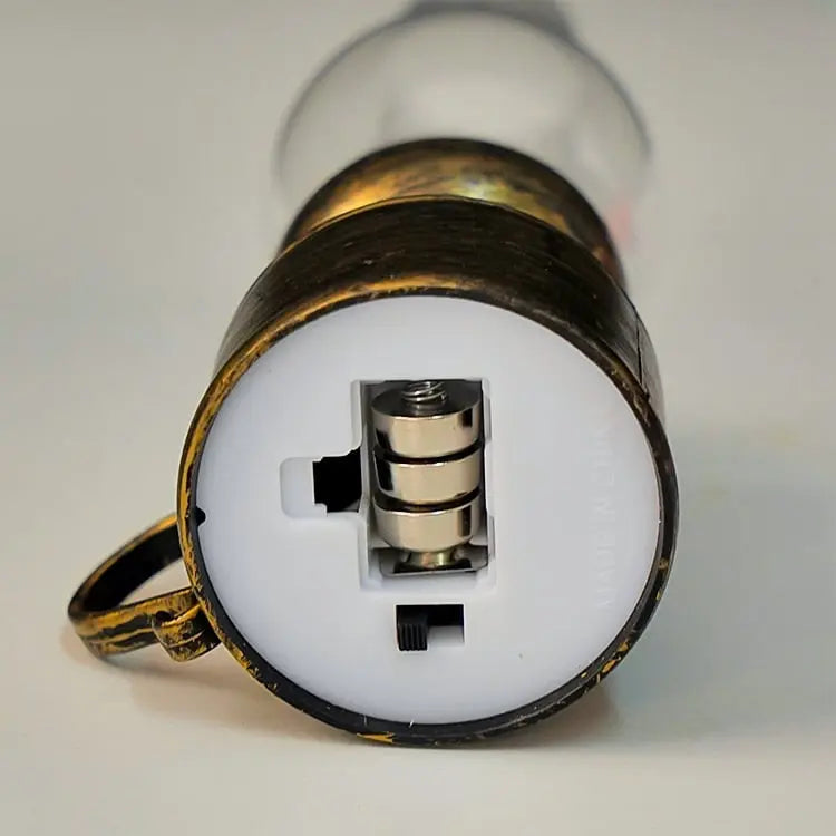 LED Vintage Petroleum-Style Swing Candle Lamp