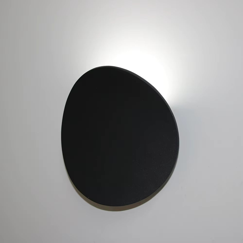 BrioWall – Curved Design Wall Lamp