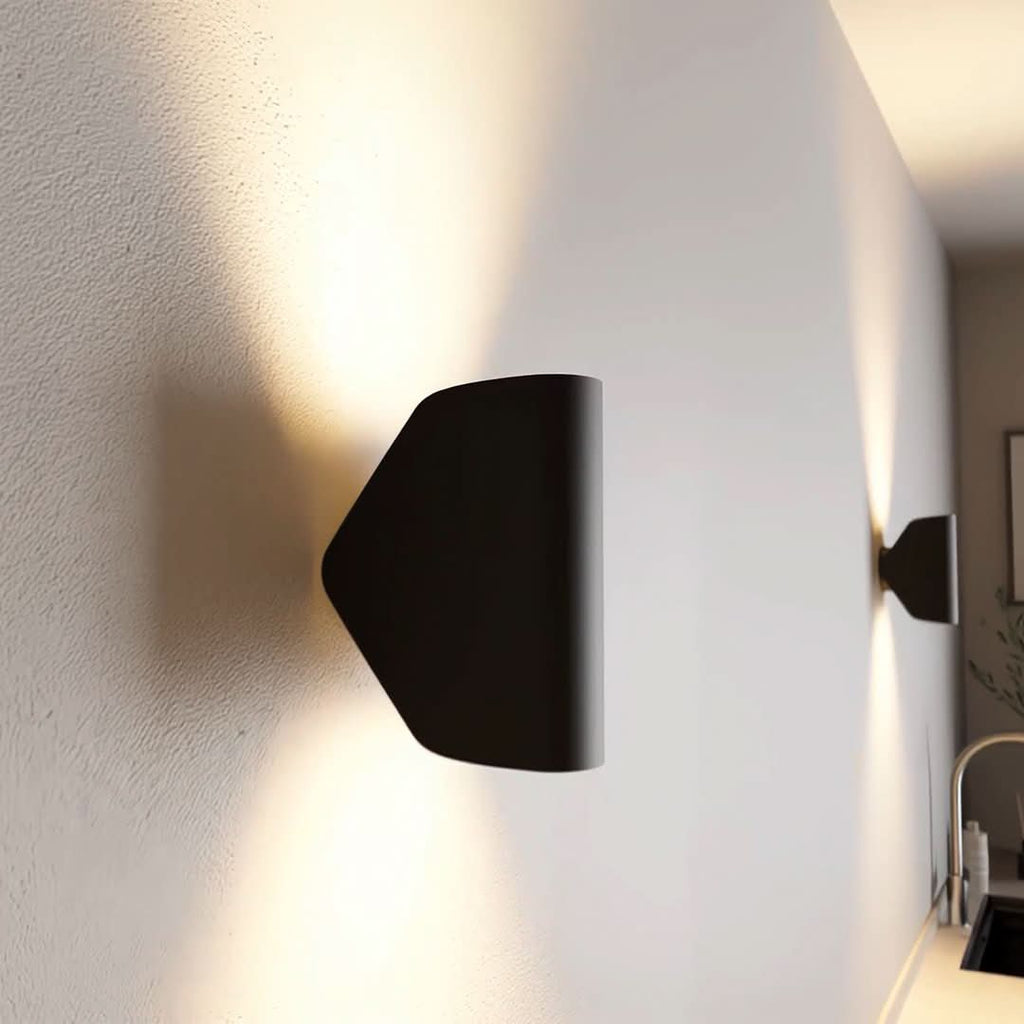 CYGNUS 2.0 Modern Wall Lamp for Elegant Interiors