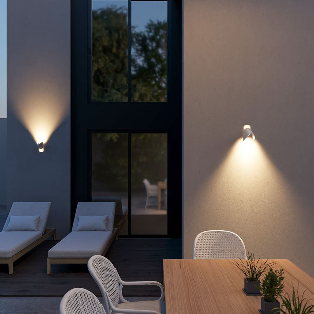 CYGNUS 2.0 Modern Wall Lamp for Elegant Interiors
