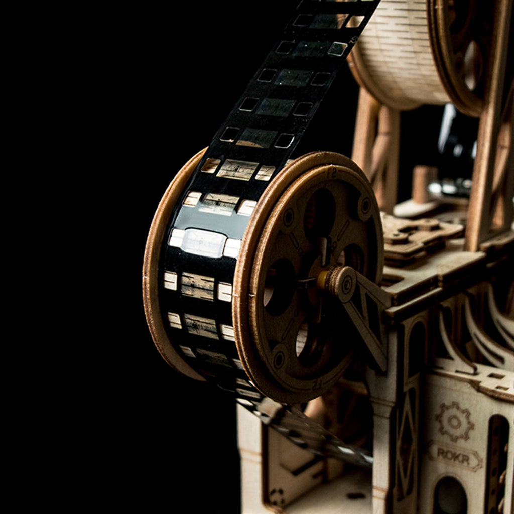 Vitascope | Film projector