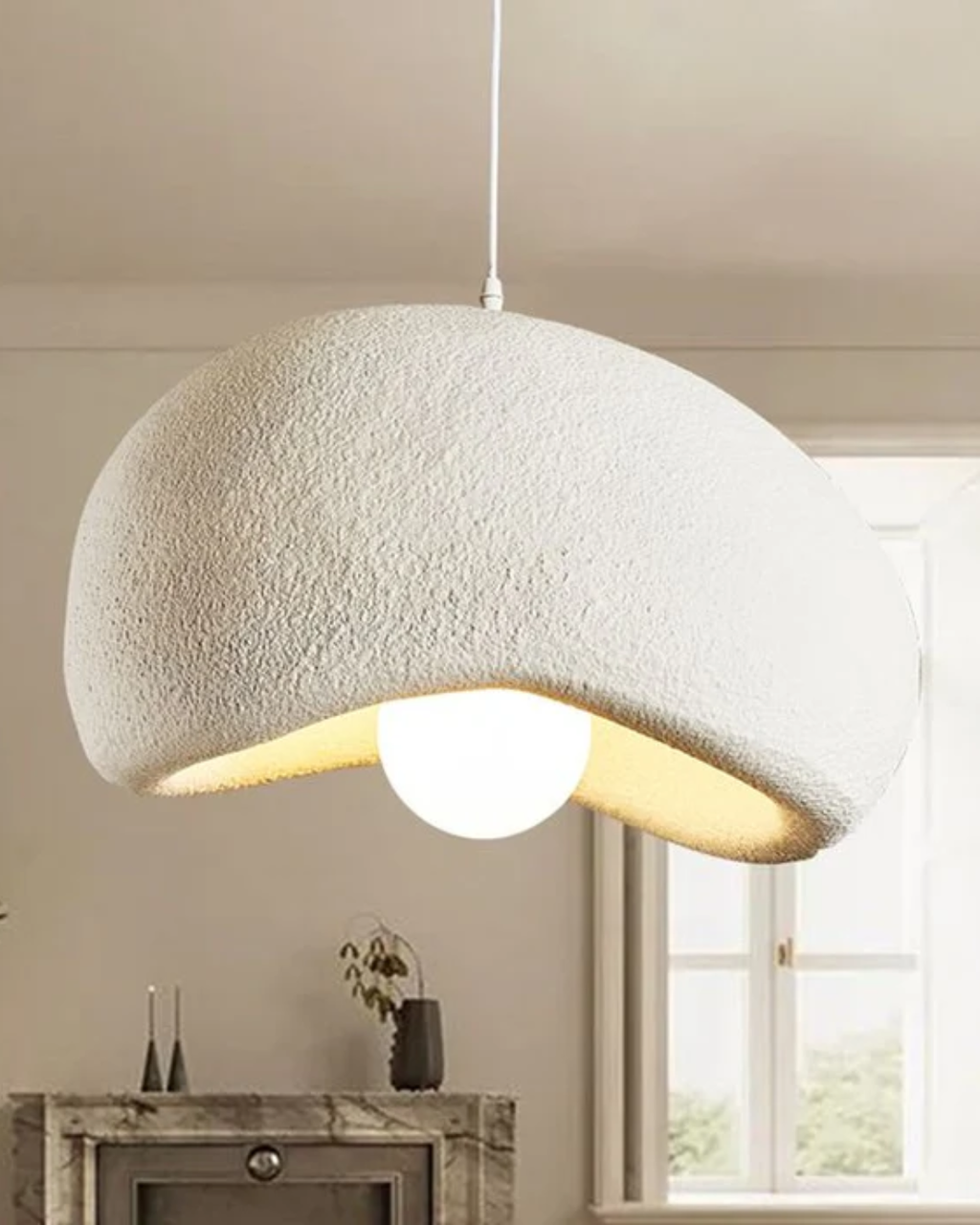 Stylish Light Decoration in a Shiny, Mood-Setting Finish