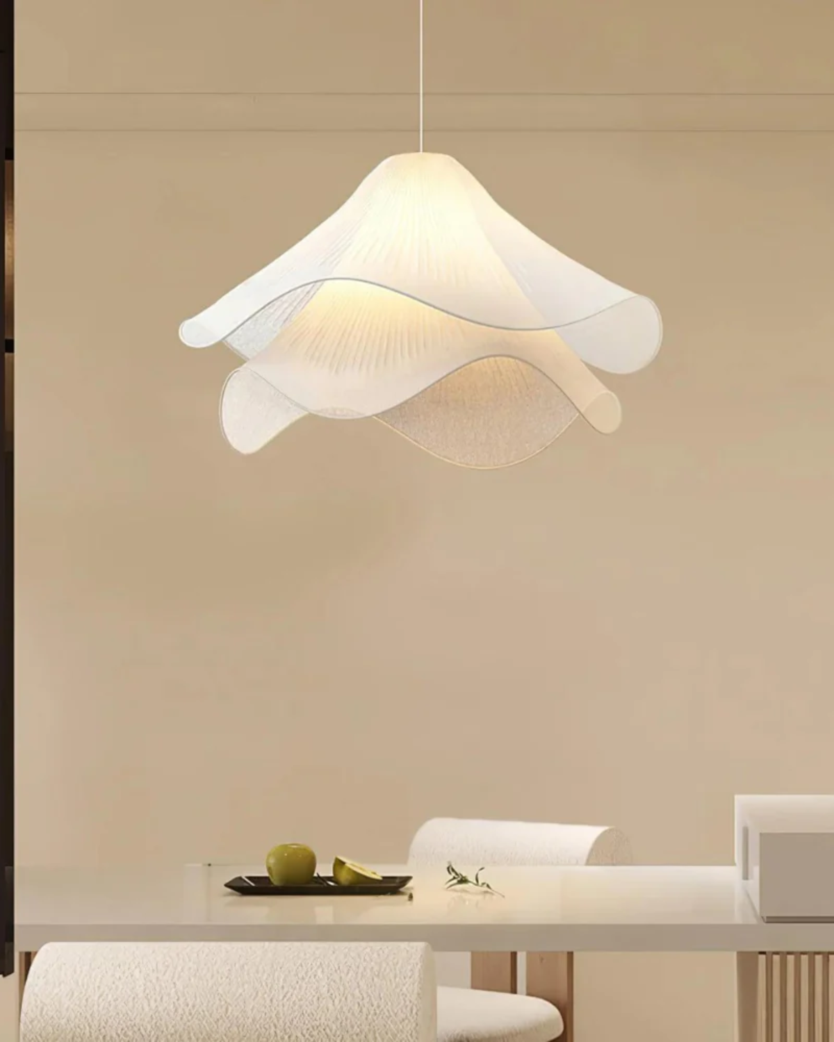 Ceiling Lamp with Floral Pattern and Elegant Finish