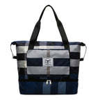 Checked travel bag with large capacity