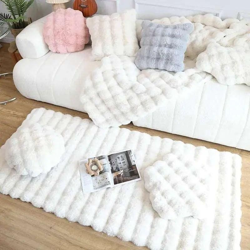 Lorvi | Plush Rug Flower