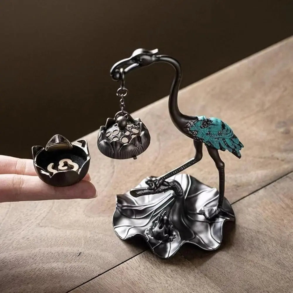 Lotus-Crane Decor & Aroma Diffuser – For relaxed senses & warm atmosphere