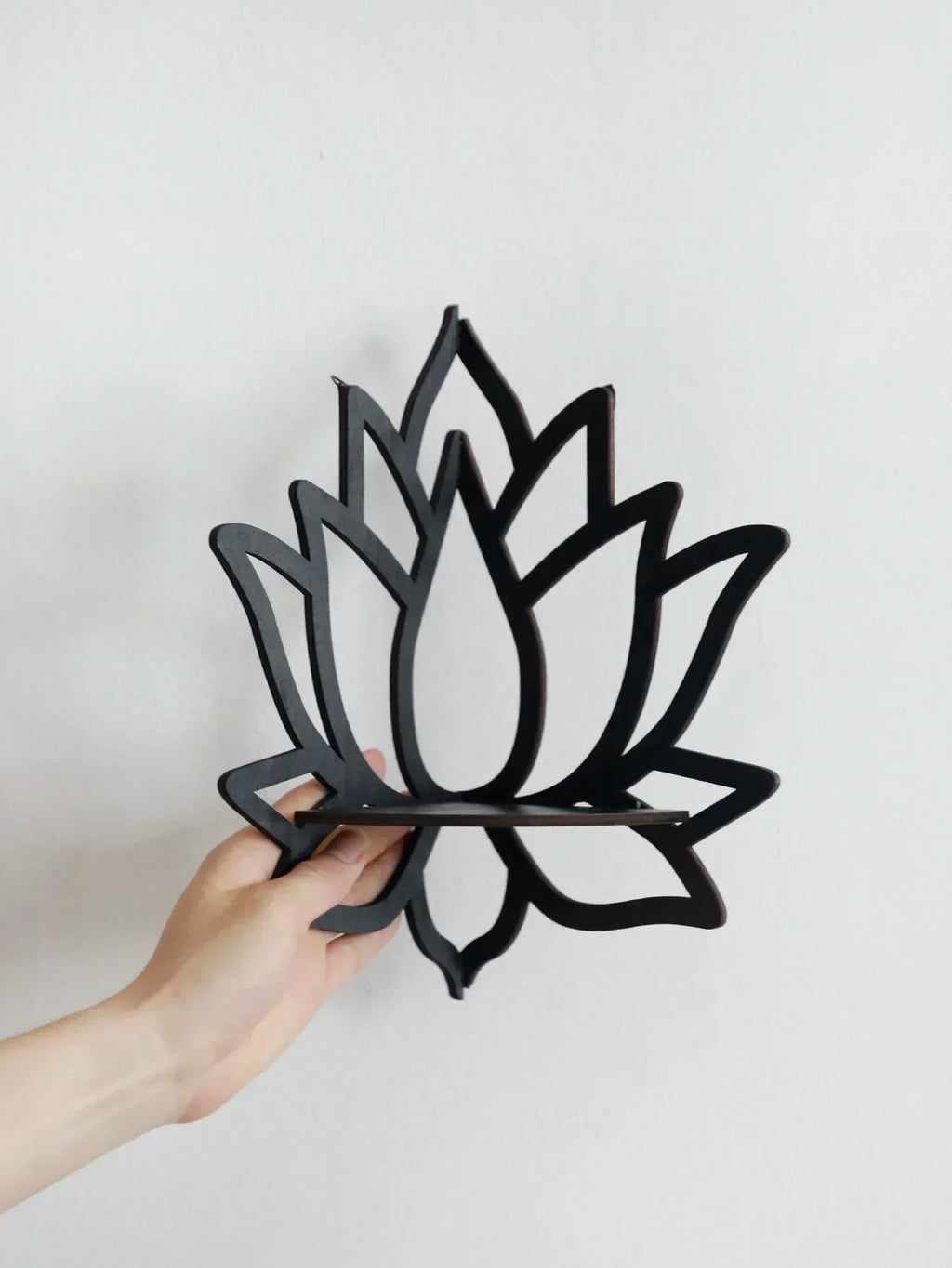 LotusCrystal Crystal Corner – Elegant Wood Design with Spiritual Meaning – 23x29 cm