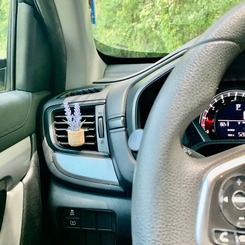 Ventilation Clip with Fragrance Set — Fresh Car Accessory made of Cork