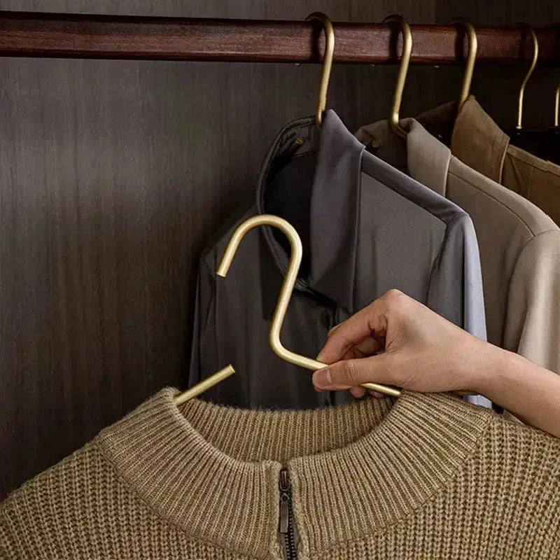 Luxury suit matte clothing hanger set 4 plus 1