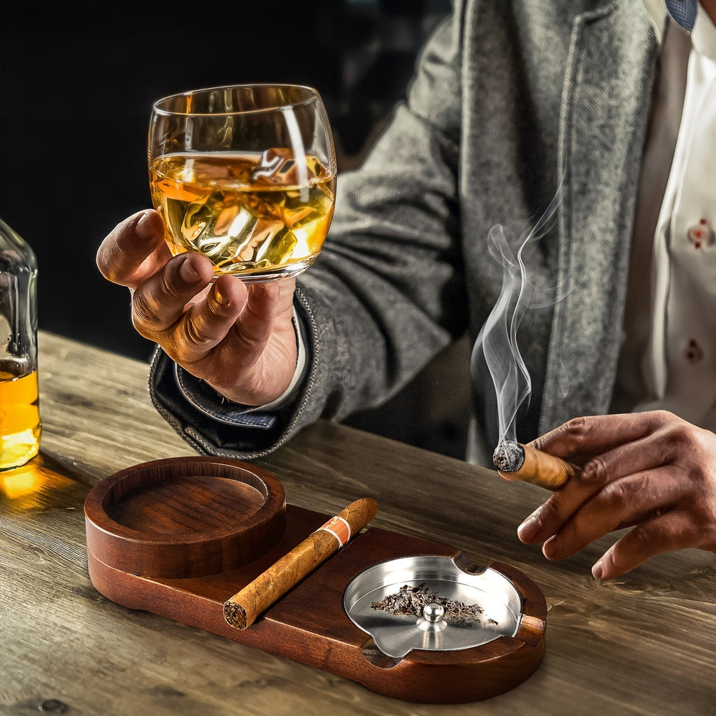 CigarOak Ashtray with Whiskey Holder – Luxury Wooden Bowl for Cigar Enthusiasts