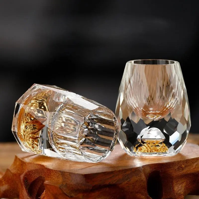 Crystal shot glasses with elegant cut - For stylish celebrations & special occasions (Set of 6 glasses)
