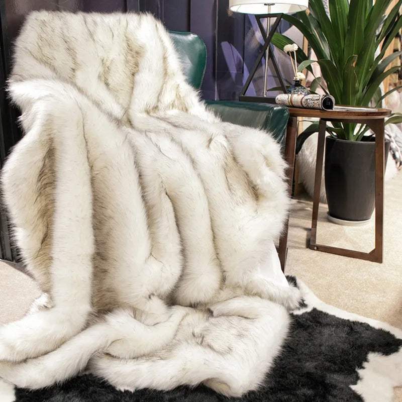 Luxurious Faux Fur Blanket | Cozy Blanket for Home