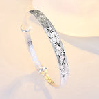Enchanting Star-Shaped Silver Bracelet for a Radiant Look