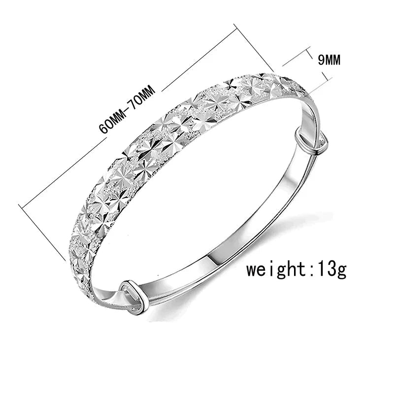 Enchanting Star-Shaped Silver Bracelet for a Radiant Look