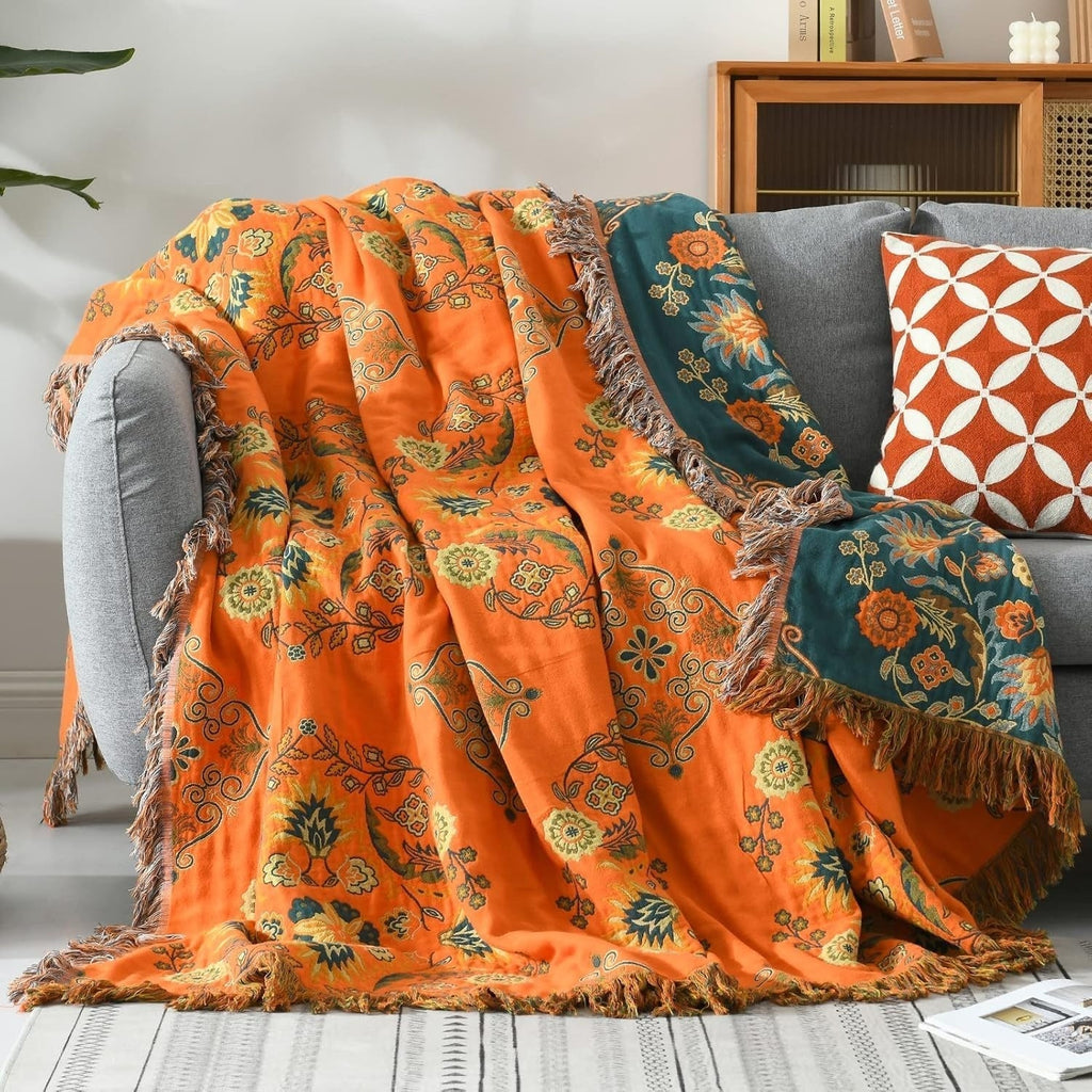 Reversible blanket in Marigold design for cozy warmth
