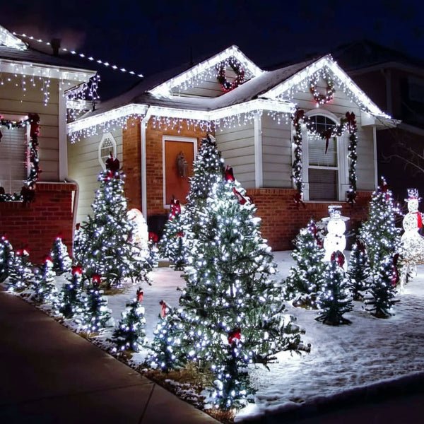 Solar LED Garland with 300 Lights, 8 Modes, IP65 Weatherproof