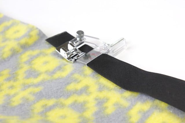Precision bias binding foot | Sew seamlessly