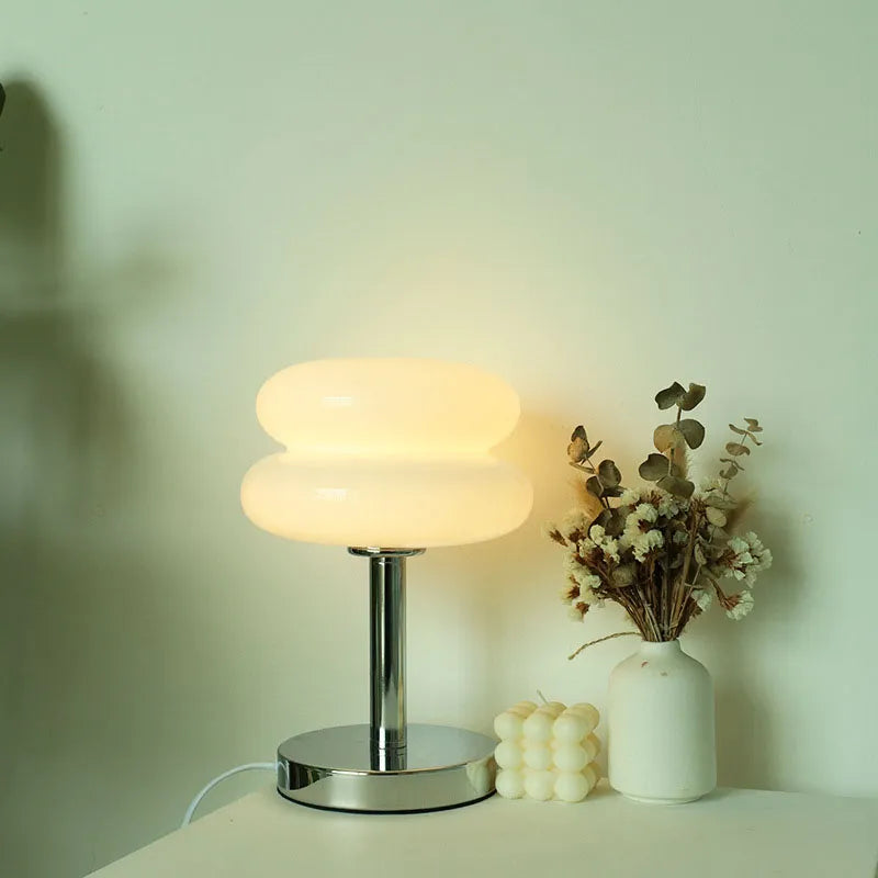 Luxury and subtle table lamp with elegant finish