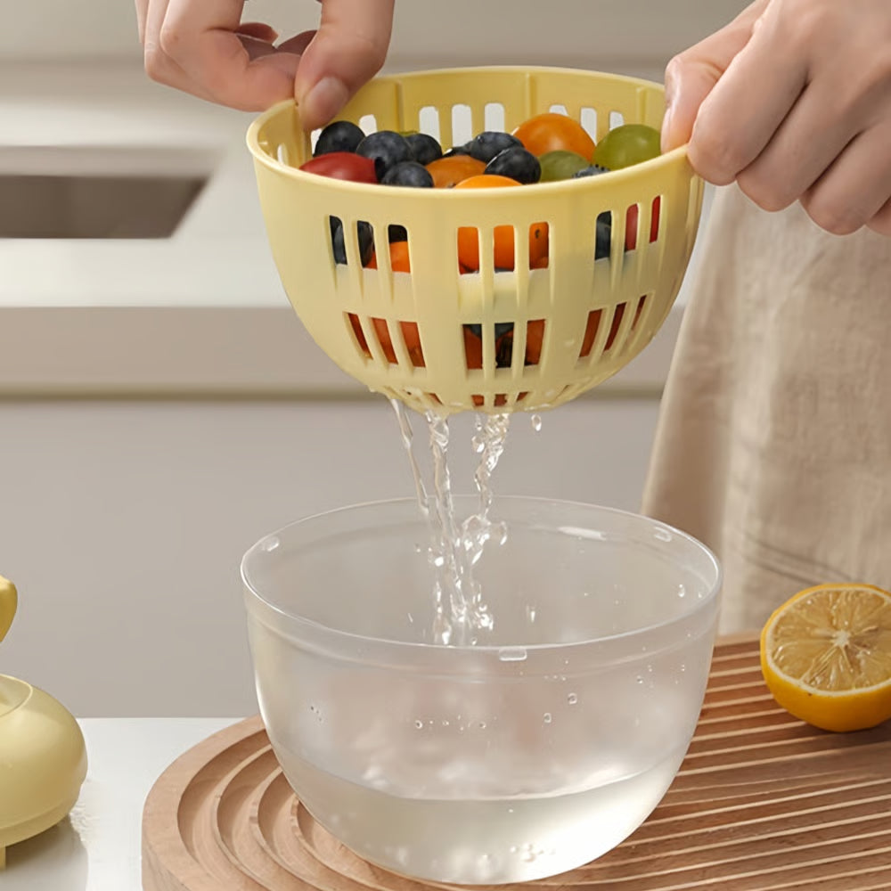 Manual fruit and vegetable spin dryer with removable container