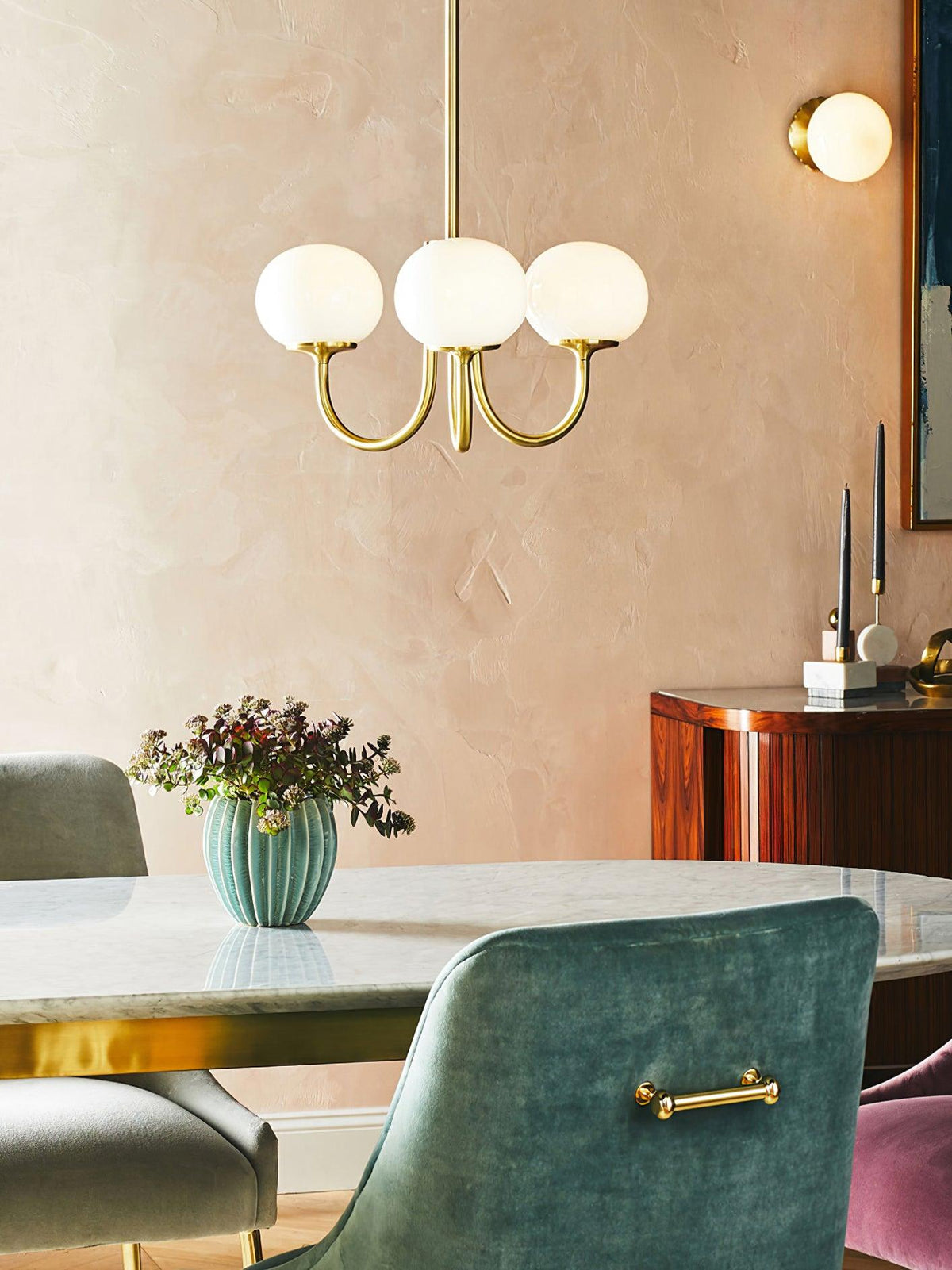AuroraGlow - Marshmallow Chandelier