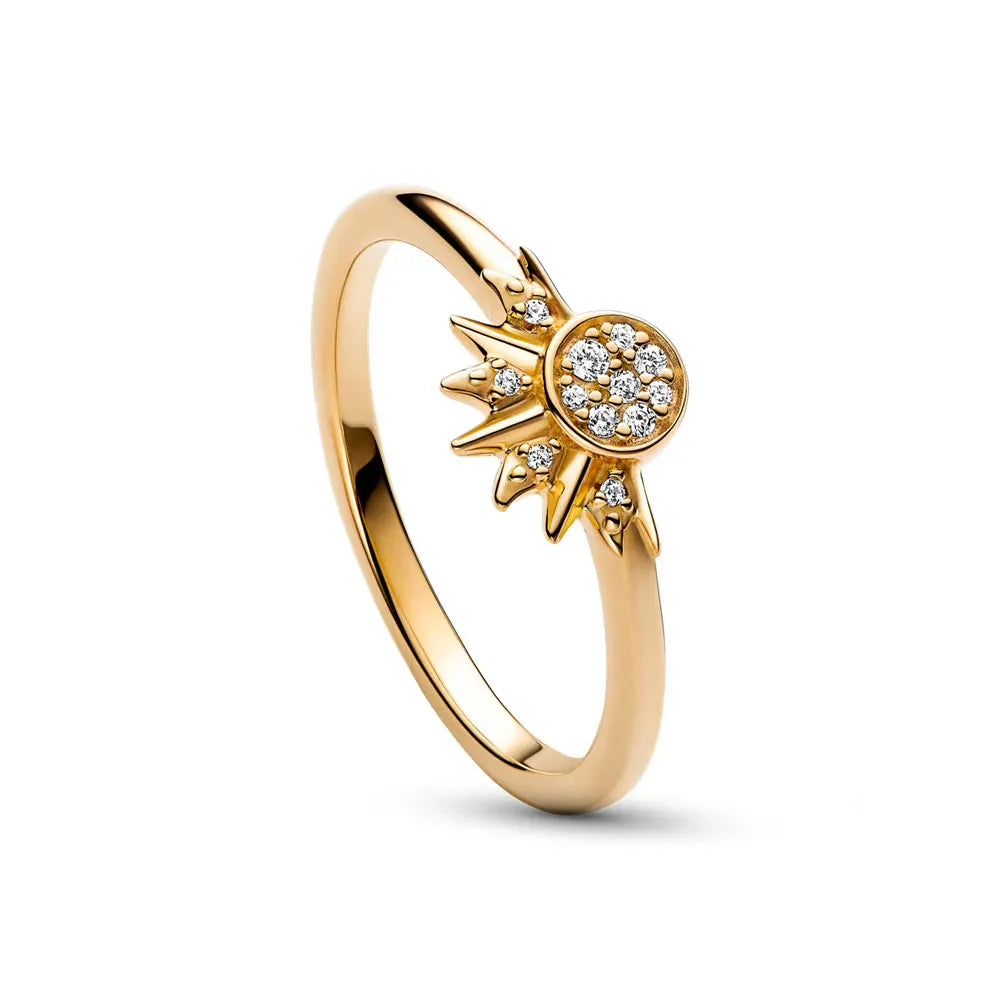 Heavenly women's silver ring with crystal sparkle