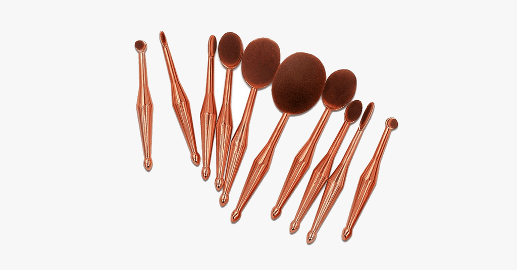Oval Brush Set in Metallic Gold - Gives you the ultimate blending you need!