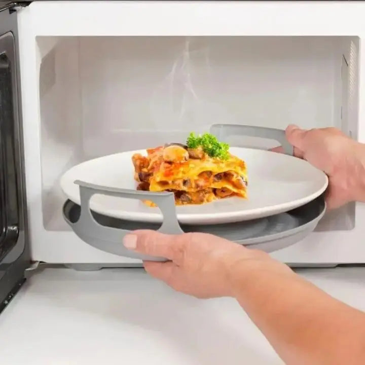 Microwave tray with handle – heat pRedection and comfortable serving