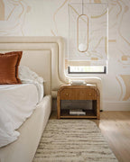 Modern and Elegant Pendant Light - Stylish Hanging Lamp for Indoor Lighting