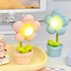 Cute Flower Night Light for Children – LED Table Lamp in Flower Design for the Children's Room