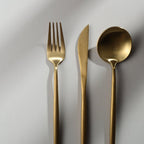 Minimalist Stainless Steel Cutlery Elegant Simplicity