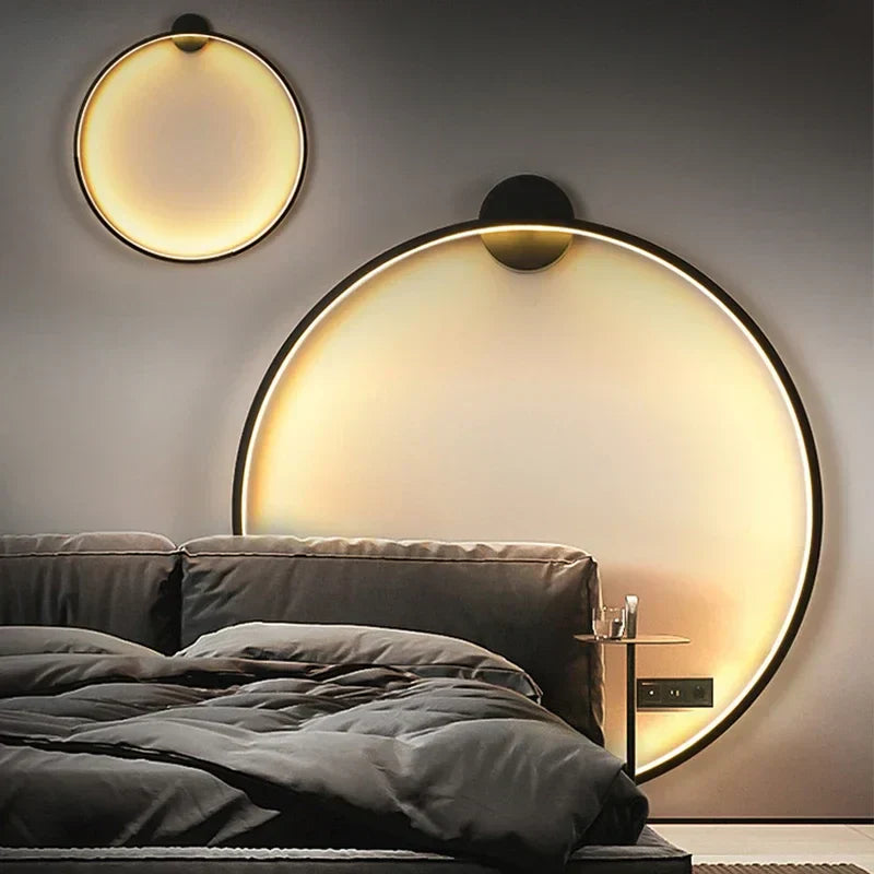 Minimalist Wall Lamp in the Shape of a Circle