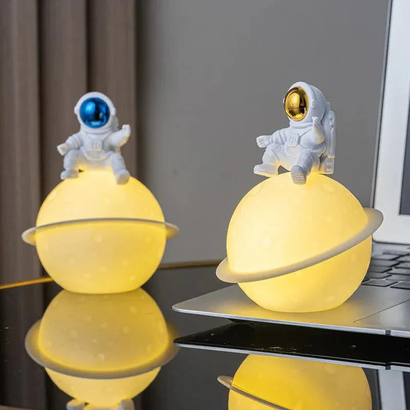 AstroLume Astronaut Sculpture with Planet Night Light | Modern Decorative Highlight | Environmentally Friendly PVC & ABS | 9.8 x 12.1 cm
