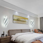 Spiral-shaped wall light