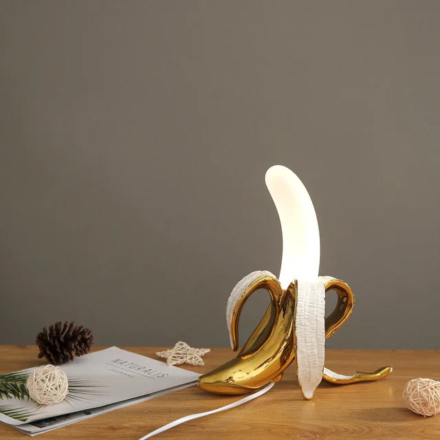 Decorative Banana Lamp – Modern Table Lamp for Stylish Interior Design