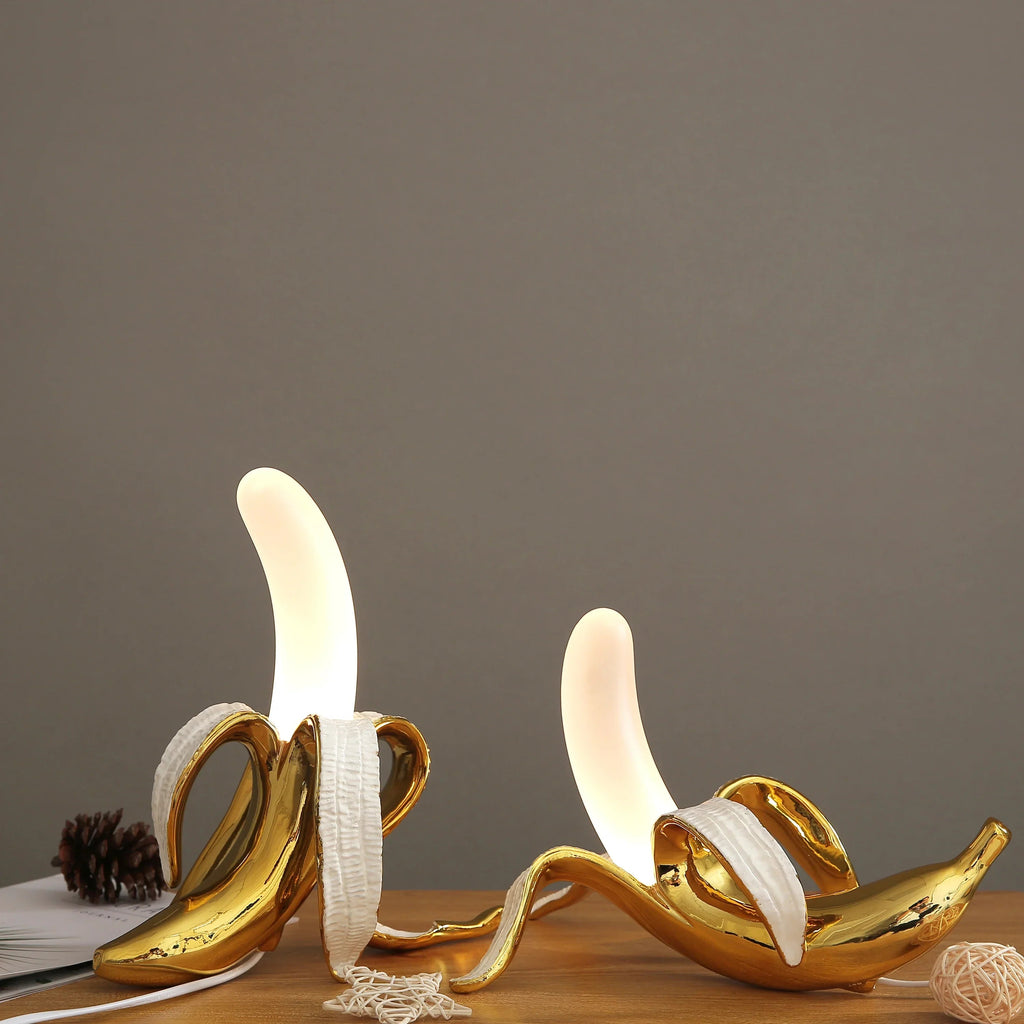 Decorative Banana Lamp – Modern Table Lamp for Stylish Interior Design