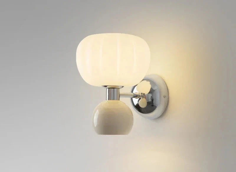 Modern wall sconce with glass lampshade – Elegant LED wall light for bedroom & living room
