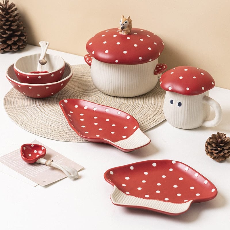 Mushroom-shaped plate