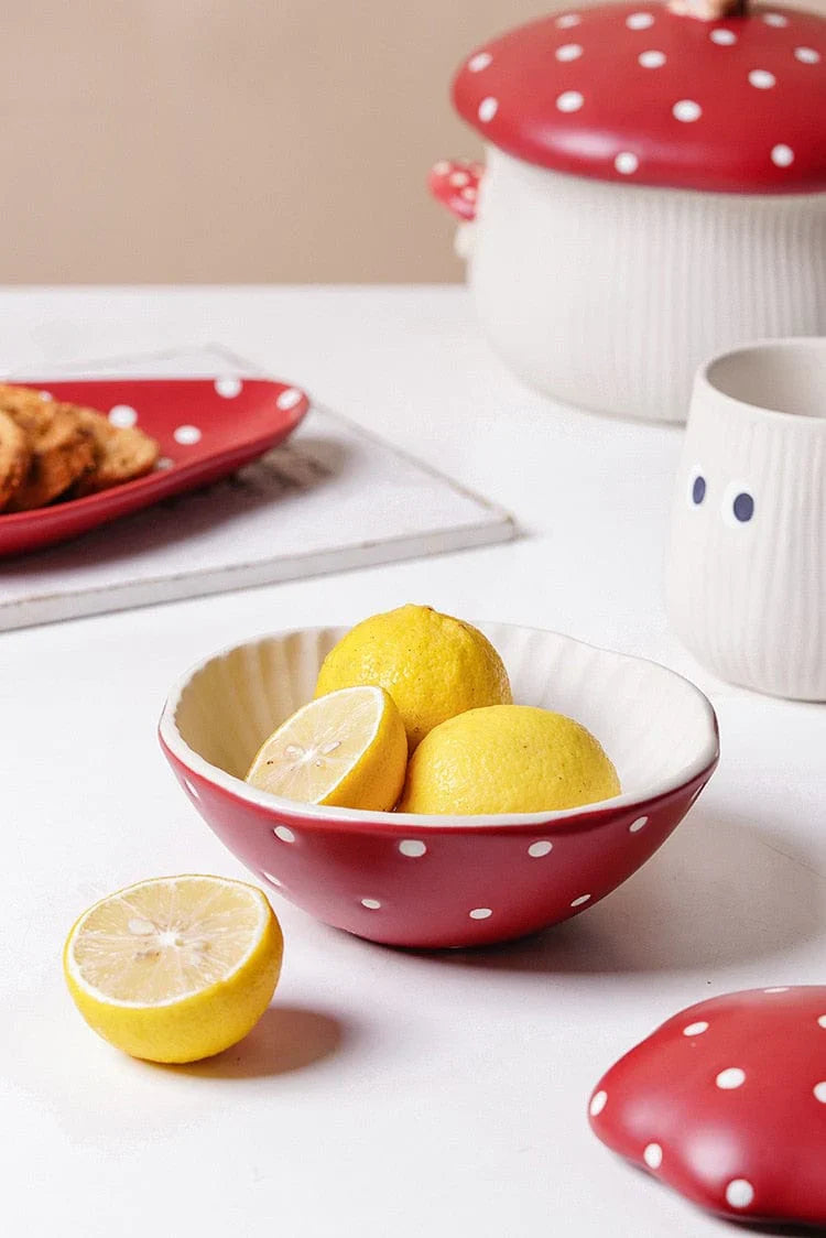 Mushroom-shaped plate