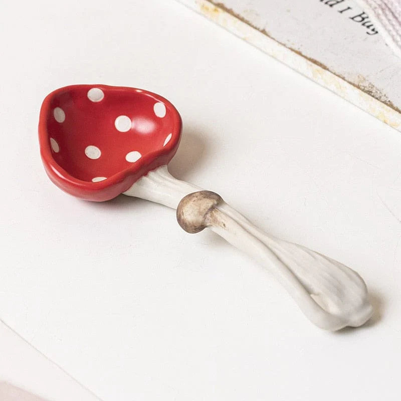 Mushroom-shaped plate
