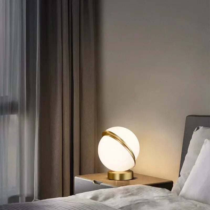 Nightstand lamp ball