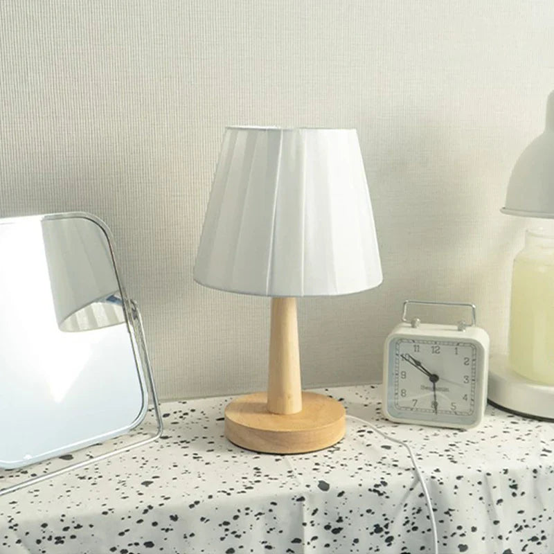 Pleated Nightstand Lamp