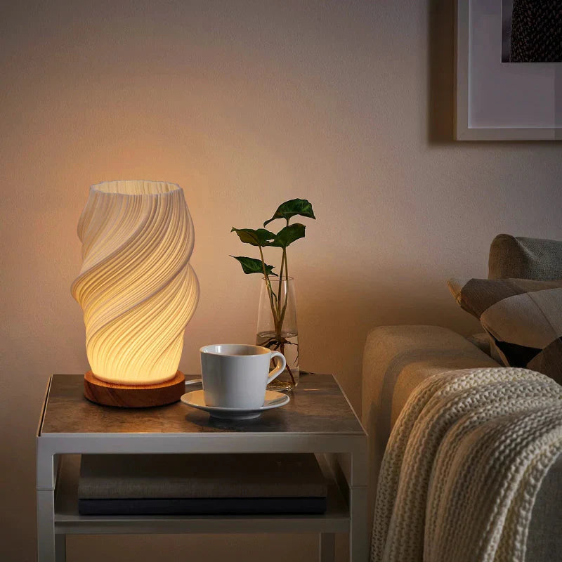 Romantic bedside lamp