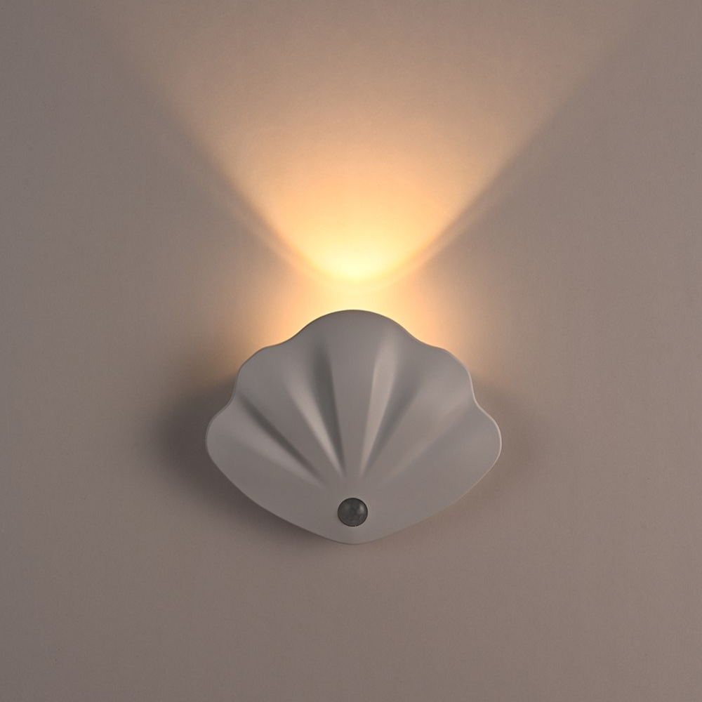 Smart Shell Motion Sensor Light - LumiMotion
